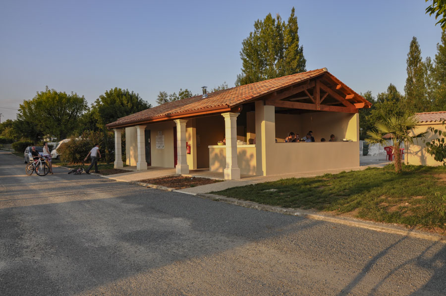 camping avec sanitaires perigord noir