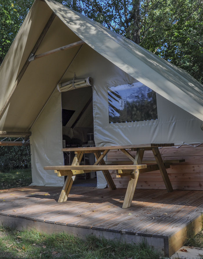 camping avec services perigord noir