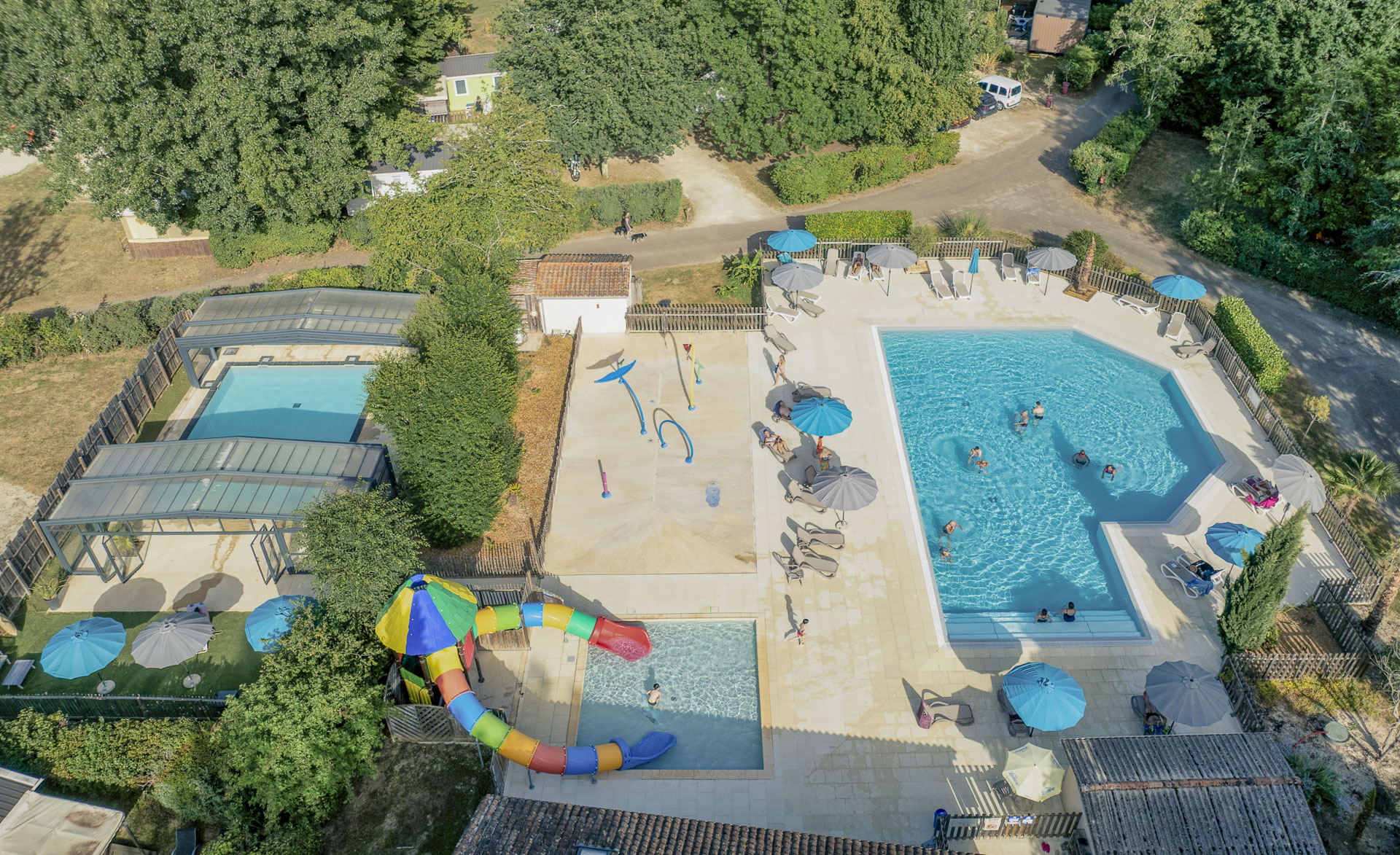 camping famillial avec piscine perigord noir
